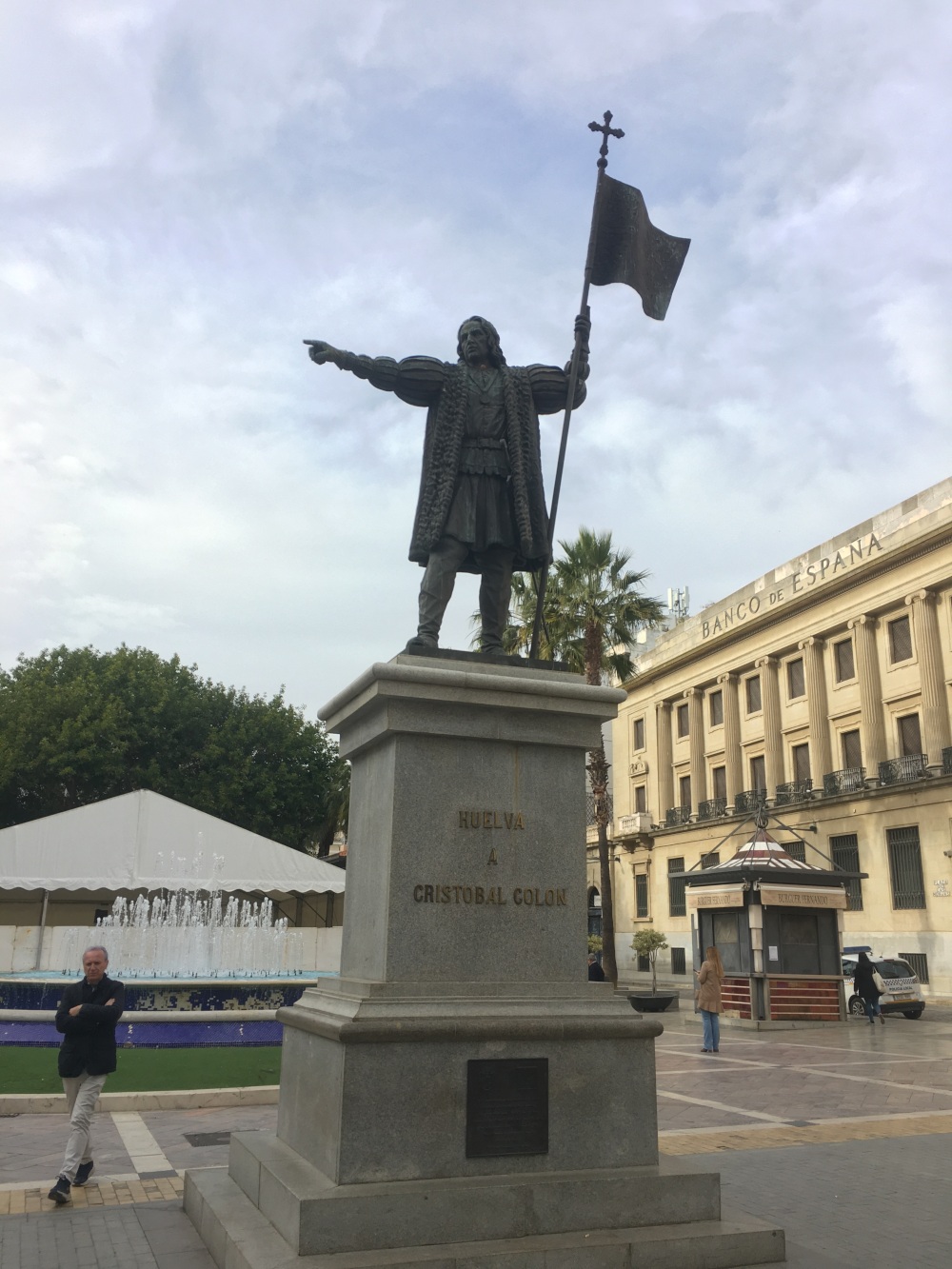 Huelva, statue de Christophe Colomb